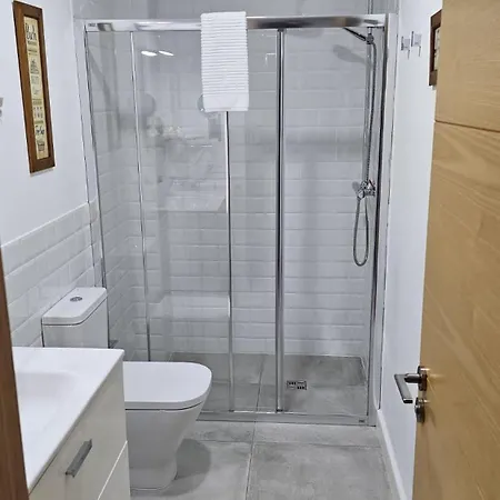 Tranquilidad Entre Volcanes Uga