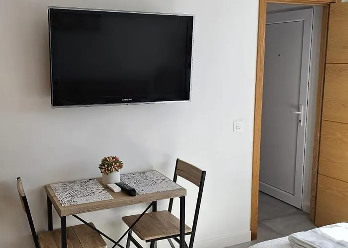 Tranquilidad Entre Volcanes Uga